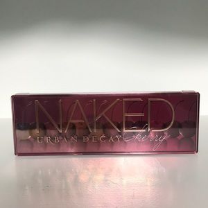 Urban Decay NAKED Cherry eyeshadow palette
